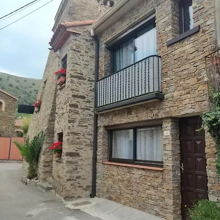 Alicia Apartment *